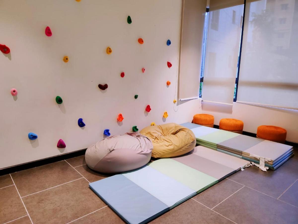 קואלה לומפור Maxine Suites מראה חיצוני תמונה